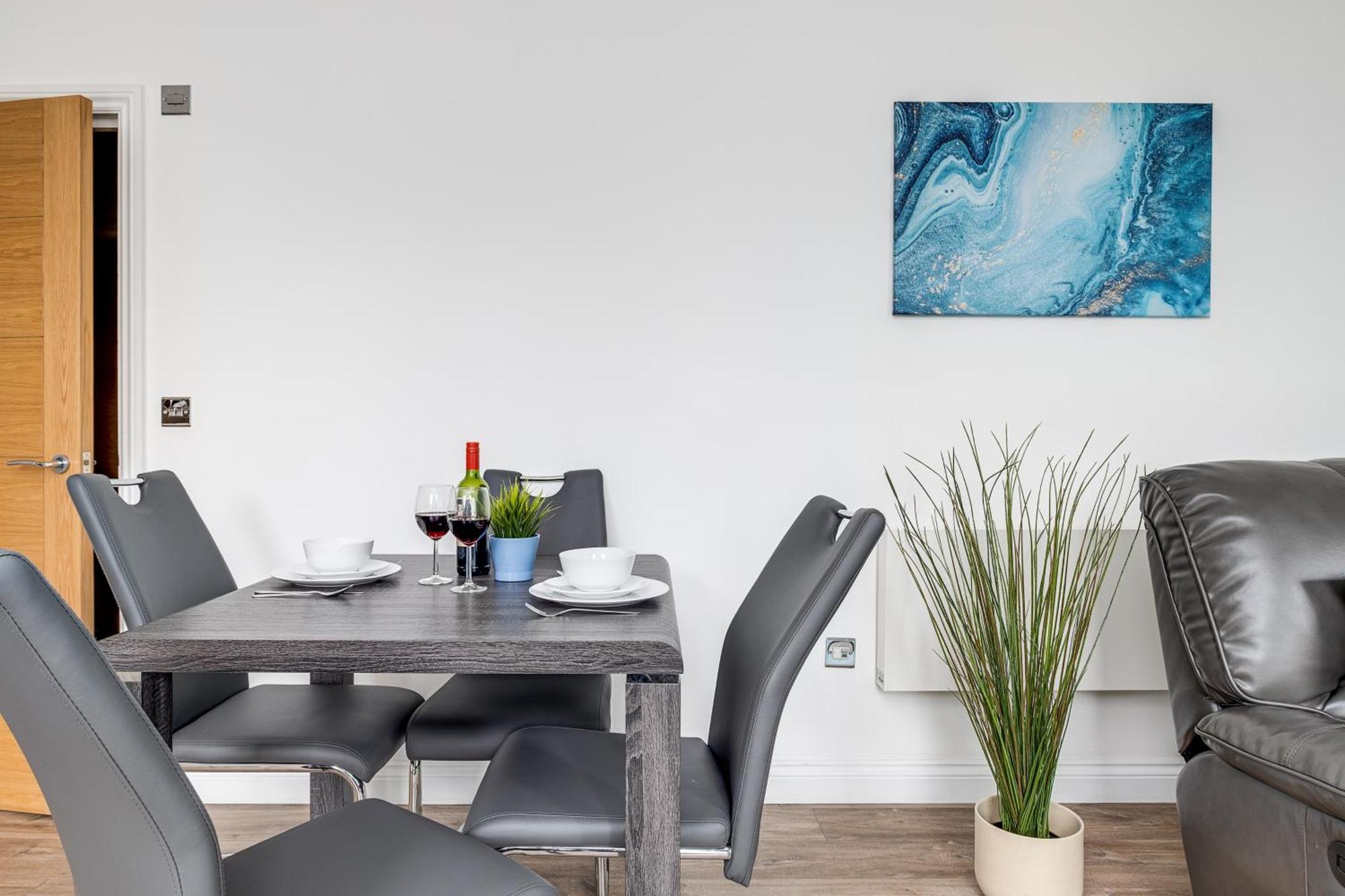 Pluxa Blue Sapphire Luxury Stay Free Parking Free Wifi - Walk Everywhere, Travel, Biz, Leisure 伯明翰 外观 照片